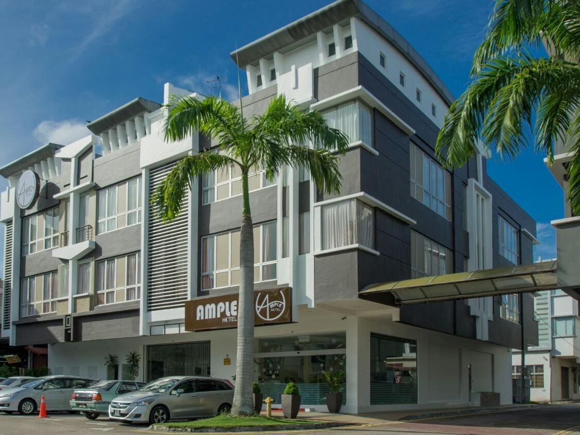 Ample Hotel Секудаи Экстерьер фото